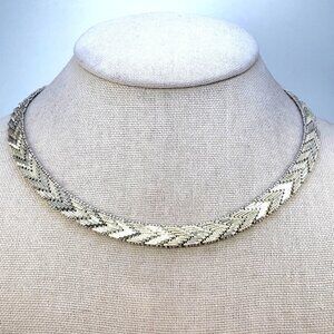 Sterling Silver 925 Chevron Design Mesh Link Chain Necklace Size 17.25" Length